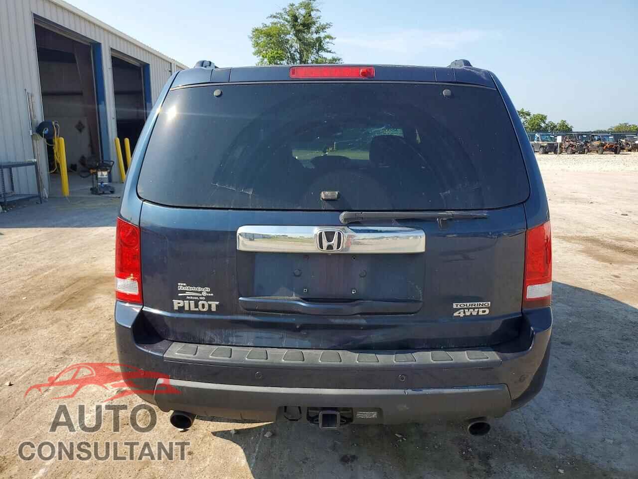 HONDA PILOT 2011 - 5FNYF4H95BB037688