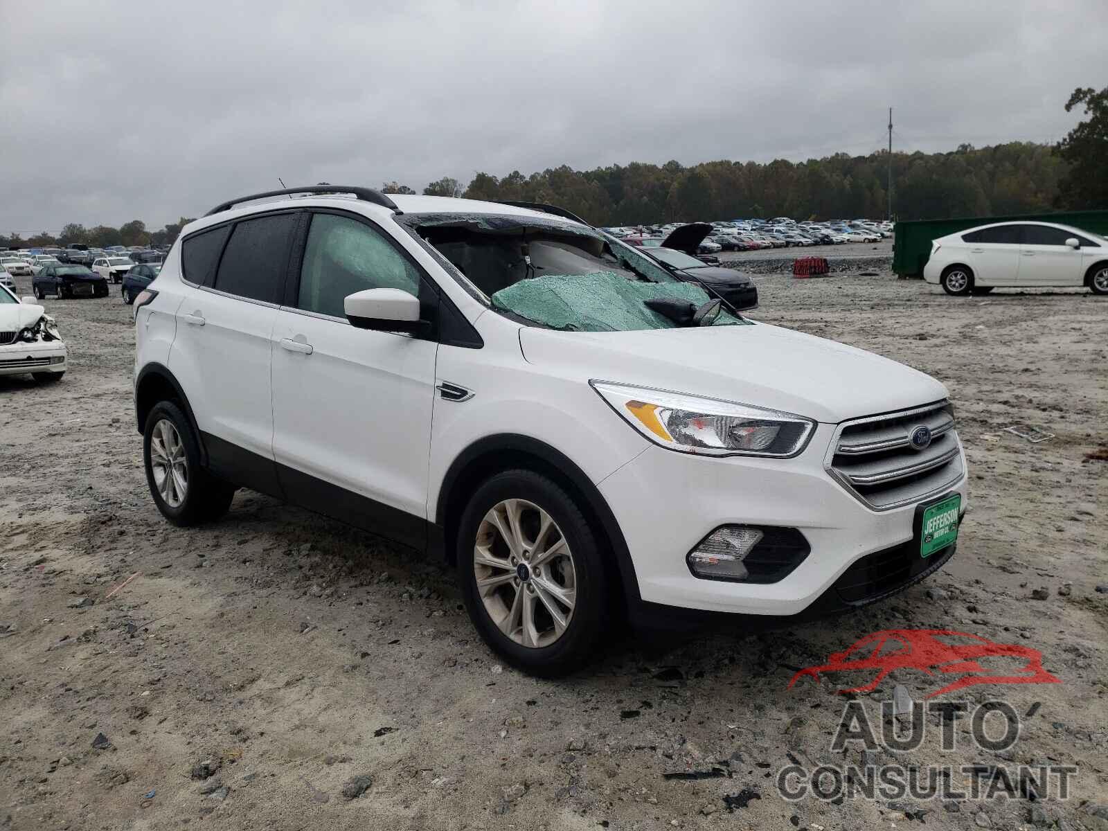 FORD ESCAPE 2018 - 1FMCU0GD8JUD07478