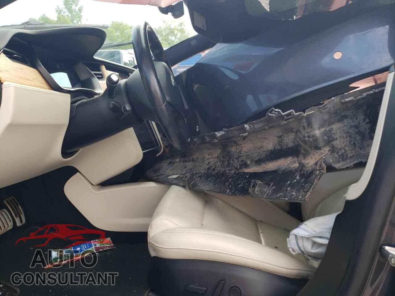 TESLA MODEL S 2021 - 5YJSA1E43MF423055