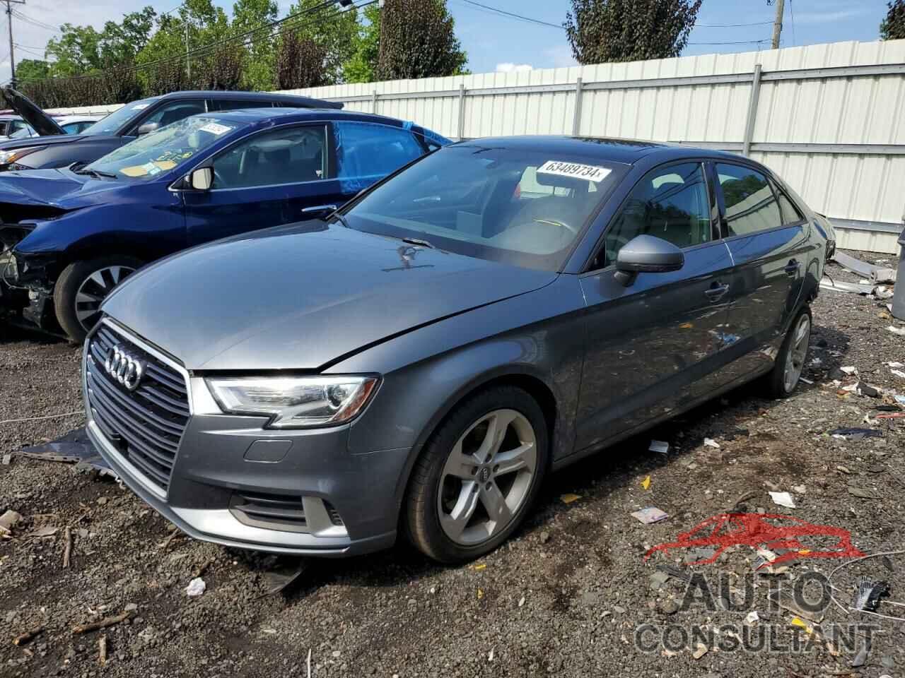 AUDI A3 2018 - WAUB8GFF1J1039212