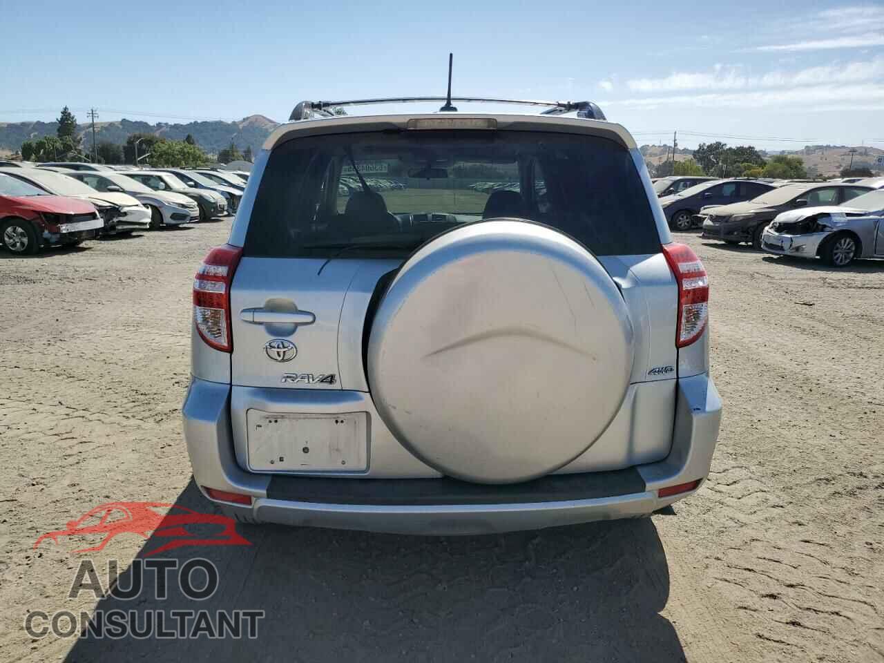 TOYOTA RAV4 2011 - 2T3BF4DV2BW089962