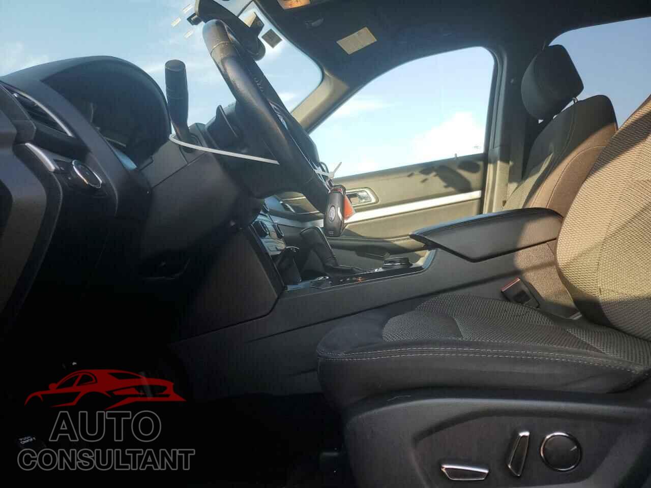 FORD EXPLORER 2017 - 1FM5K8D84HGC98601