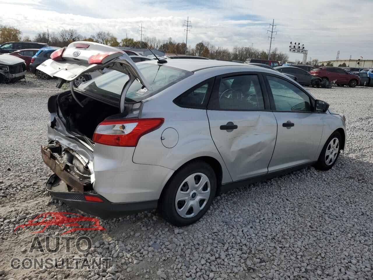 FORD FOCUS 2012 - 1FAHP3E21CL474428