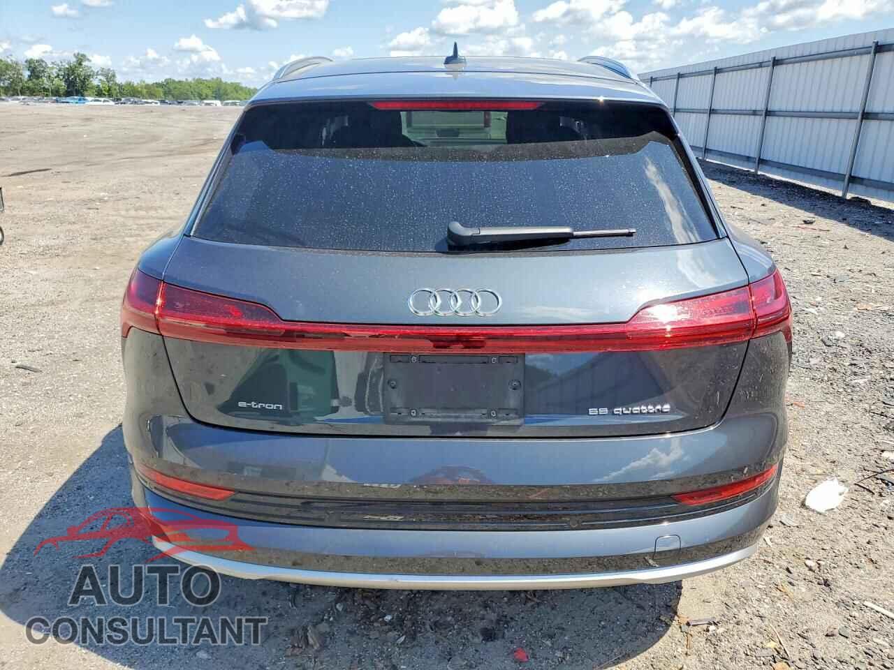 AUDI E-TRON 2019 - WA1LABGE2KB021909