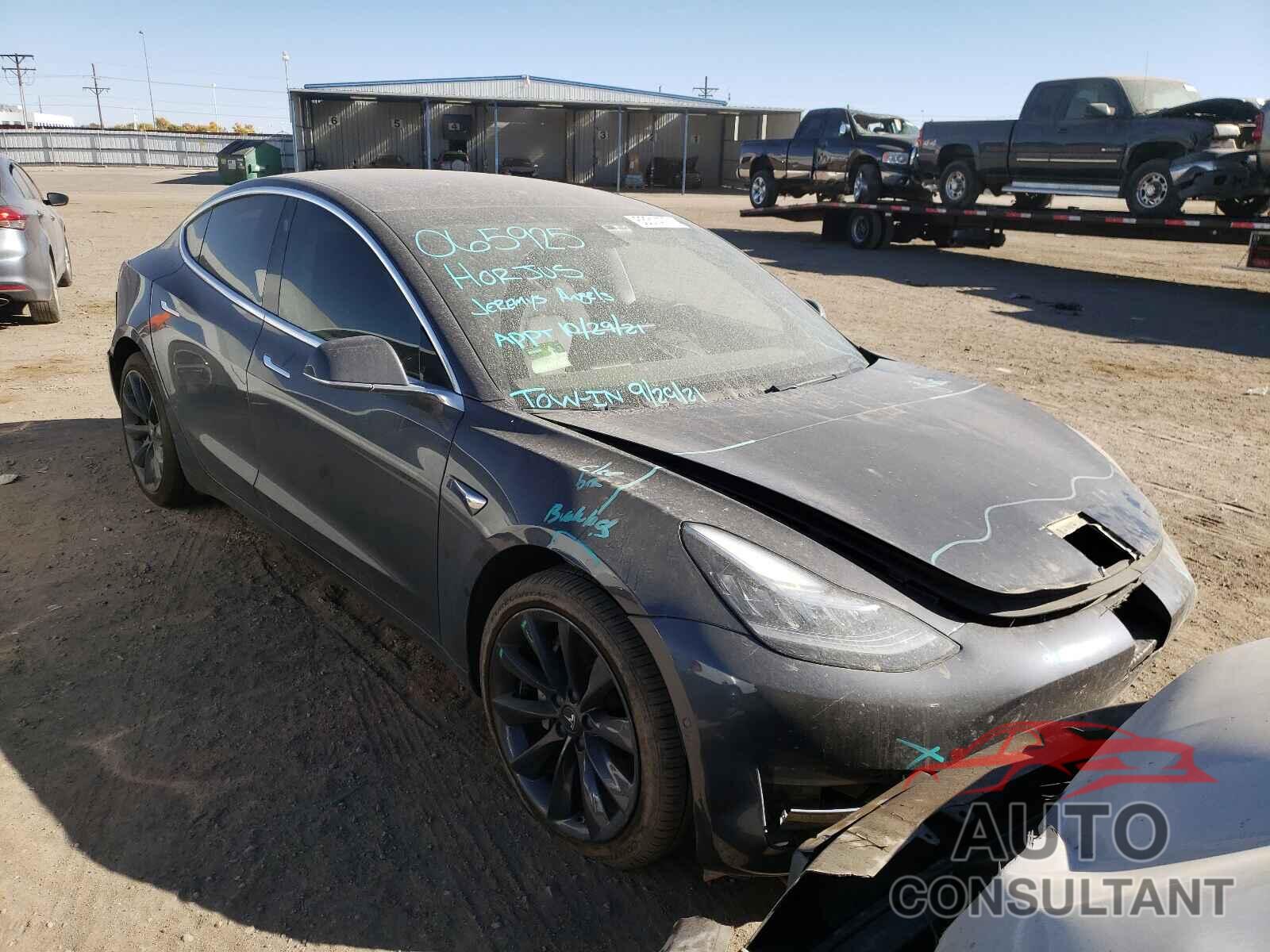 TESLA MODEL 3 2018 - 5YJ3E1EBXJF065925