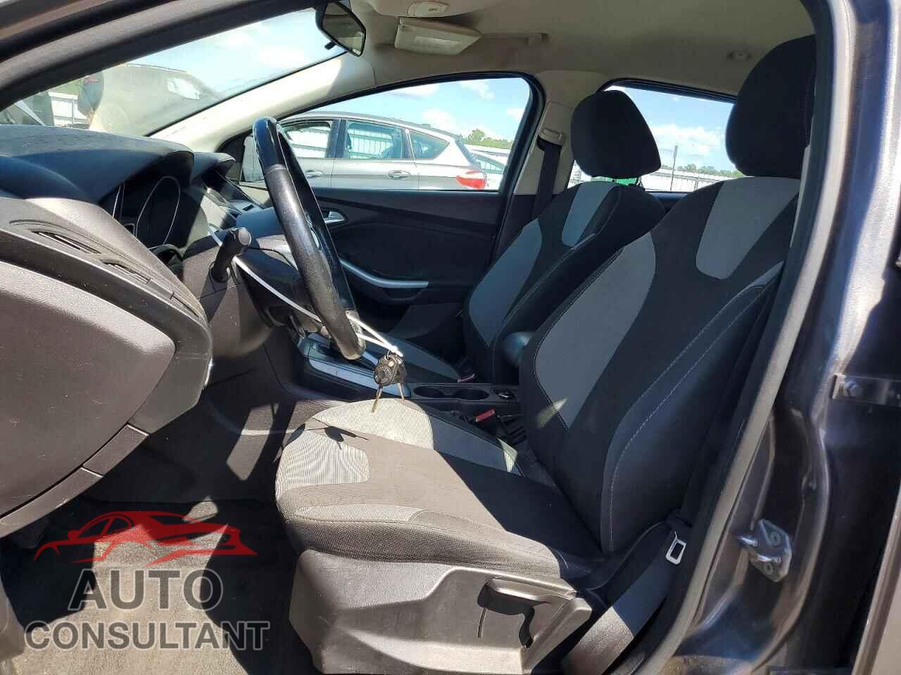 FORD FOCUS 2012 - 1FAHP3F21CL460348