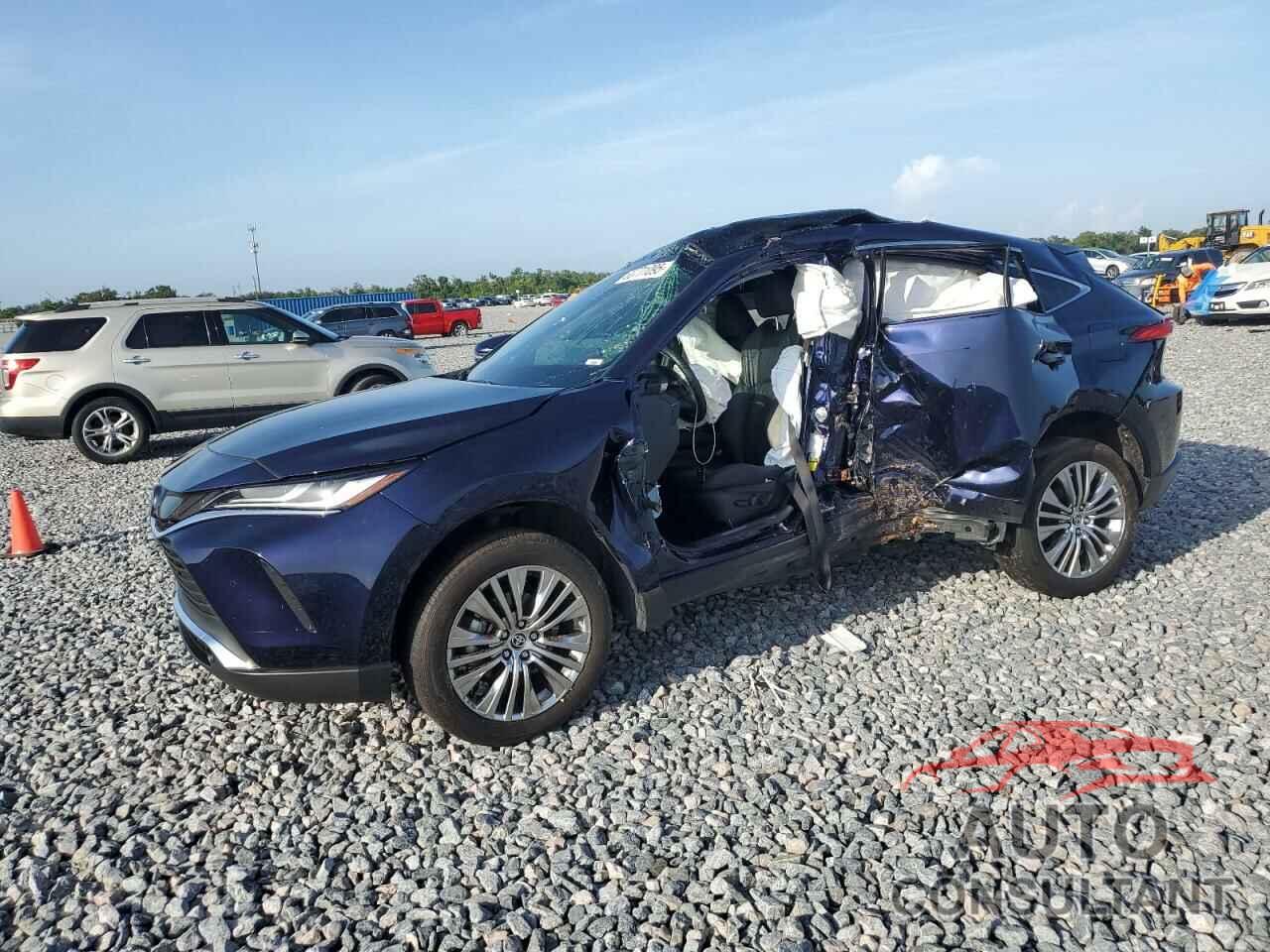TOYOTA VENZA 2023 - JTEAAAAH4PJ148003