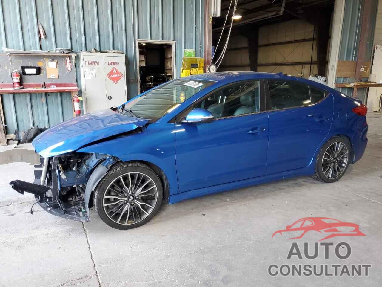HYUNDAI ELANTRA 2018 - KMHD04LB7JU528680