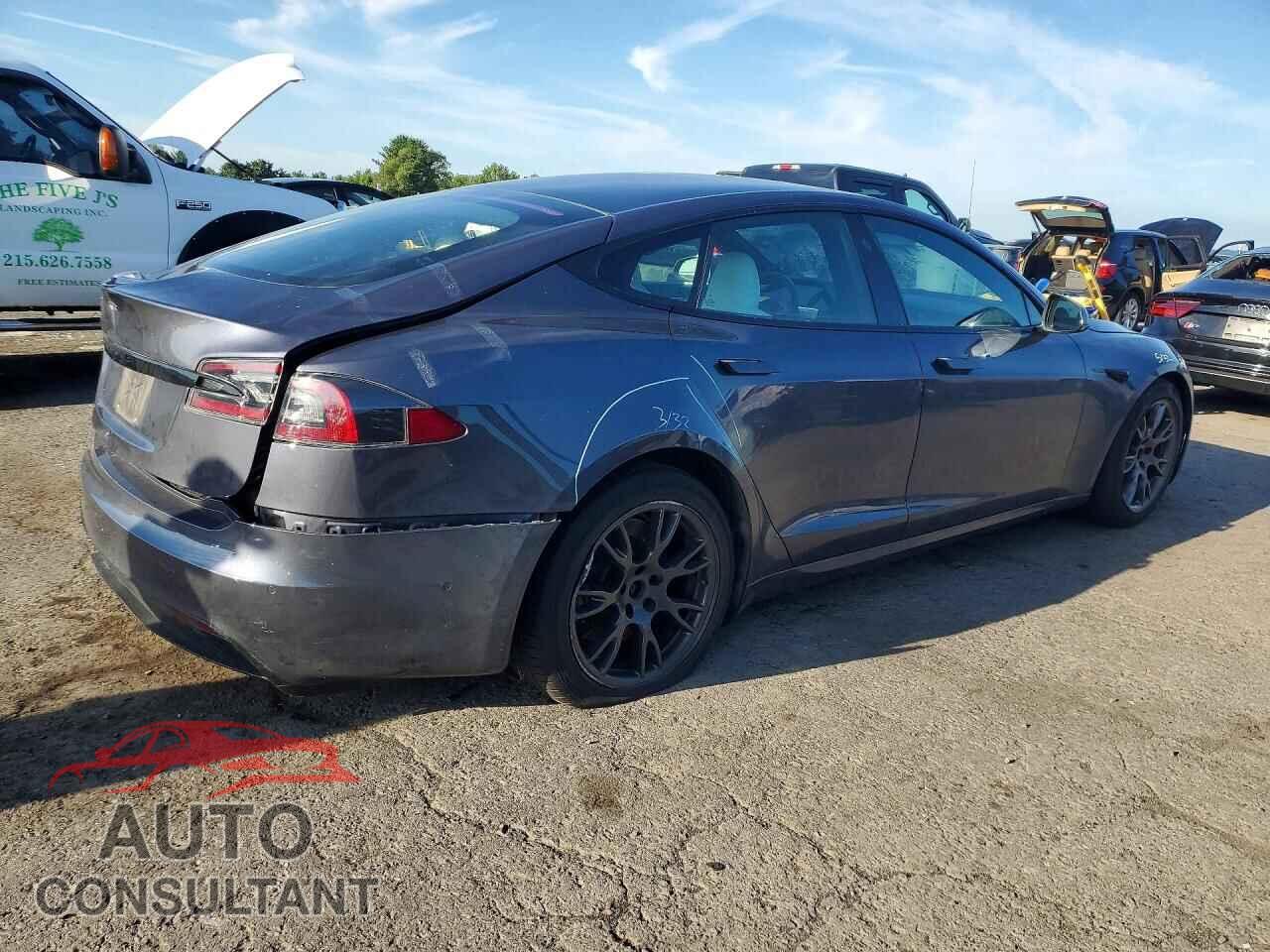 TESLA MODEL S 2021 - 5YJSA1E53MF453147