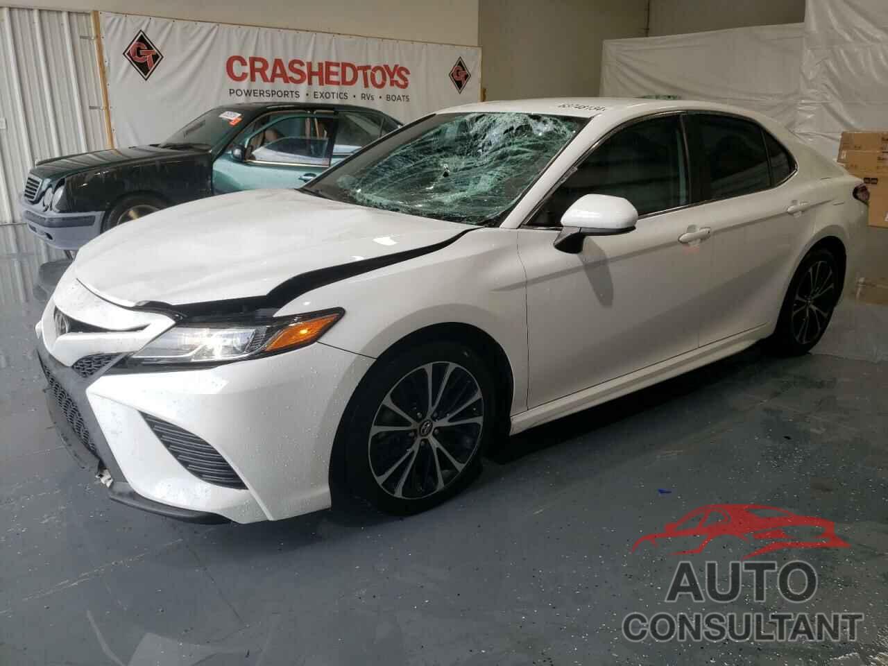 TOYOTA CAMRY 2019 - 4T1B11HK1KU737426