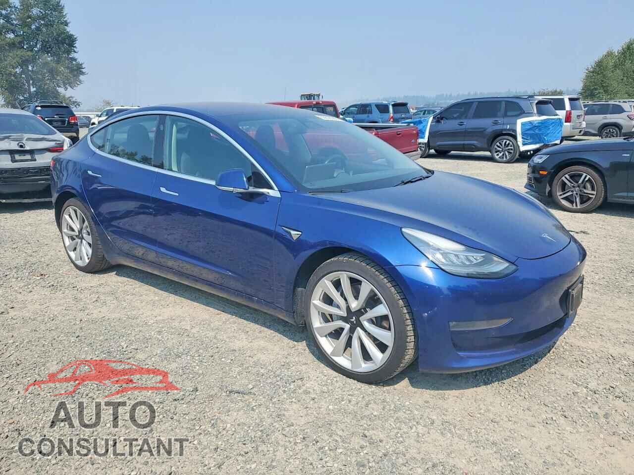 TESLA MODEL 3 2018 - 5YJ3E1EA1JF076013