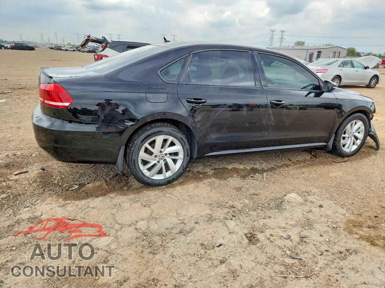 VOLKSWAGEN PASSAT 2012 - 1VWAP7A32CC004584