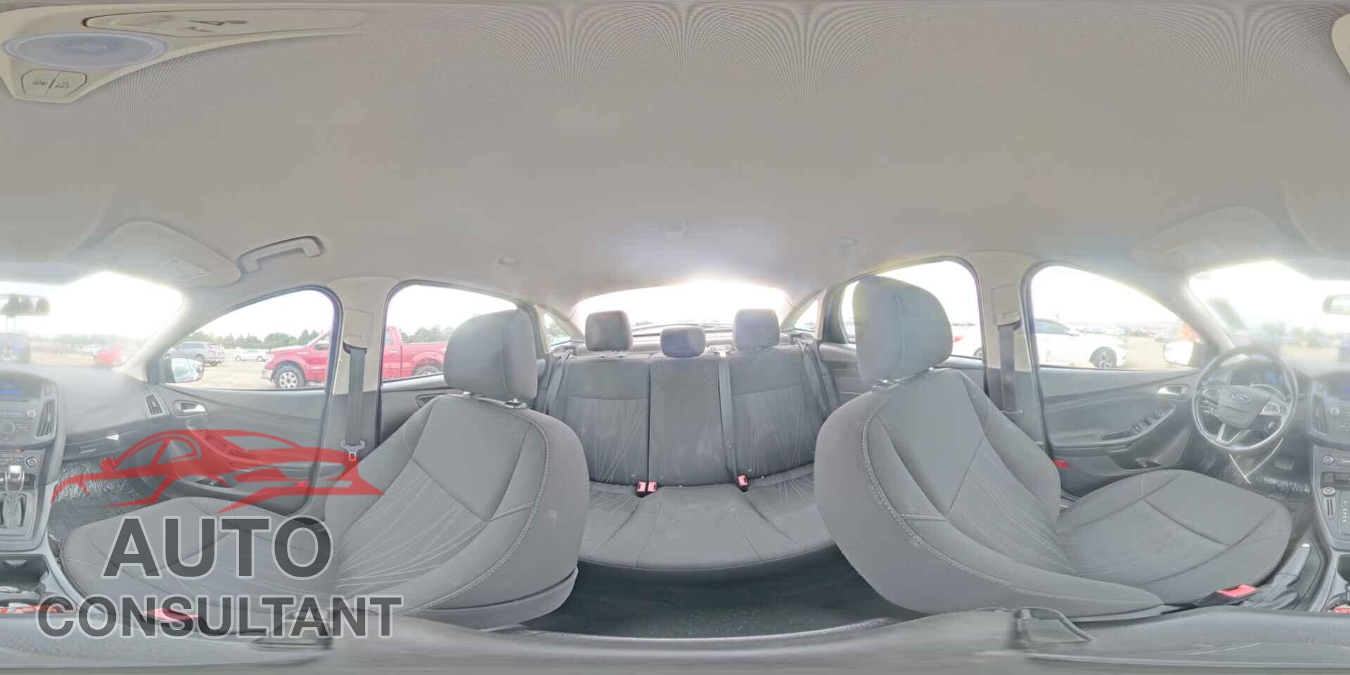 FORD FOCUS 2016 - 1FADP3F23GL225857