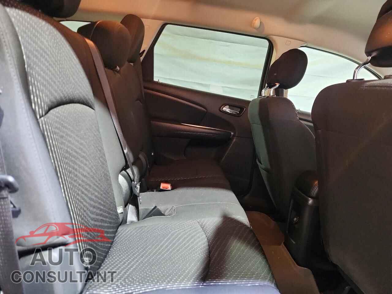 DODGE JOURNEY 2015 - 3C4PDDAG4FT512393
