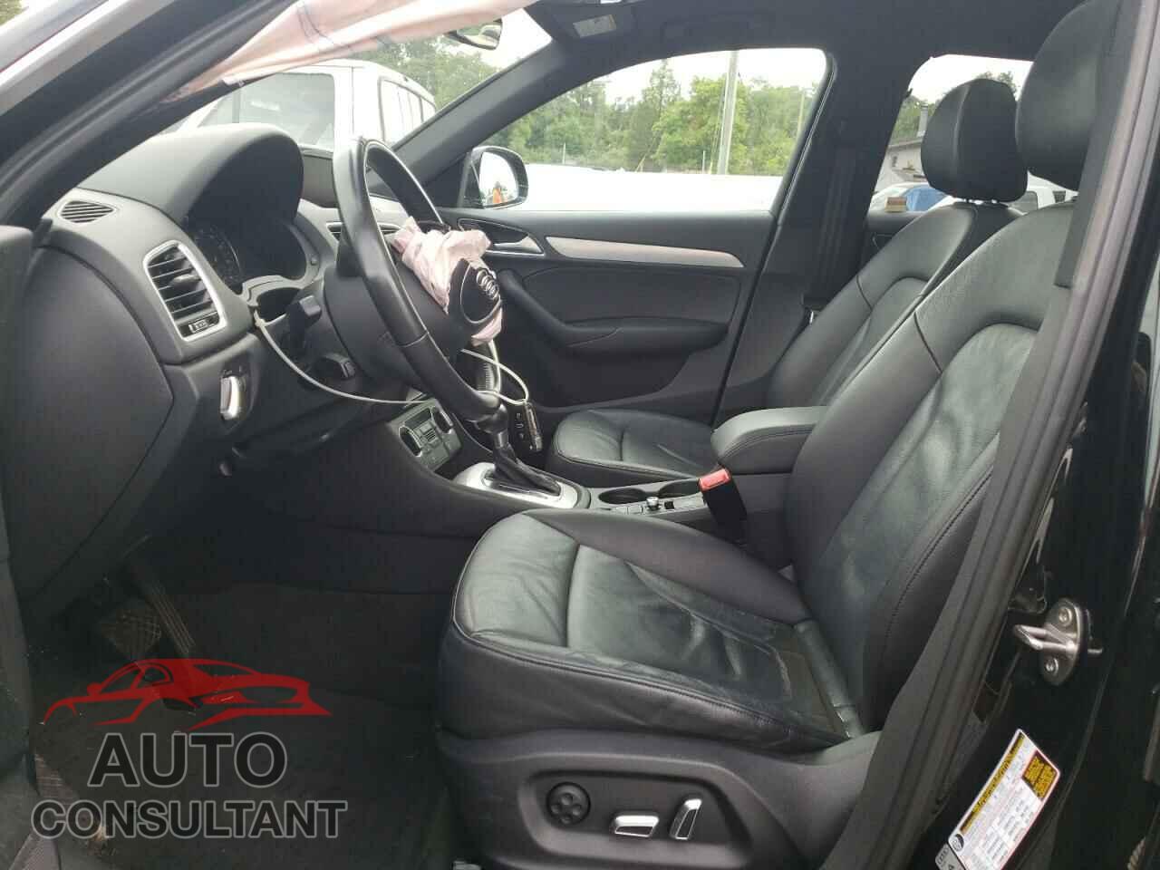 AUDI Q3 2017 - WA1JCCFS3HR012425