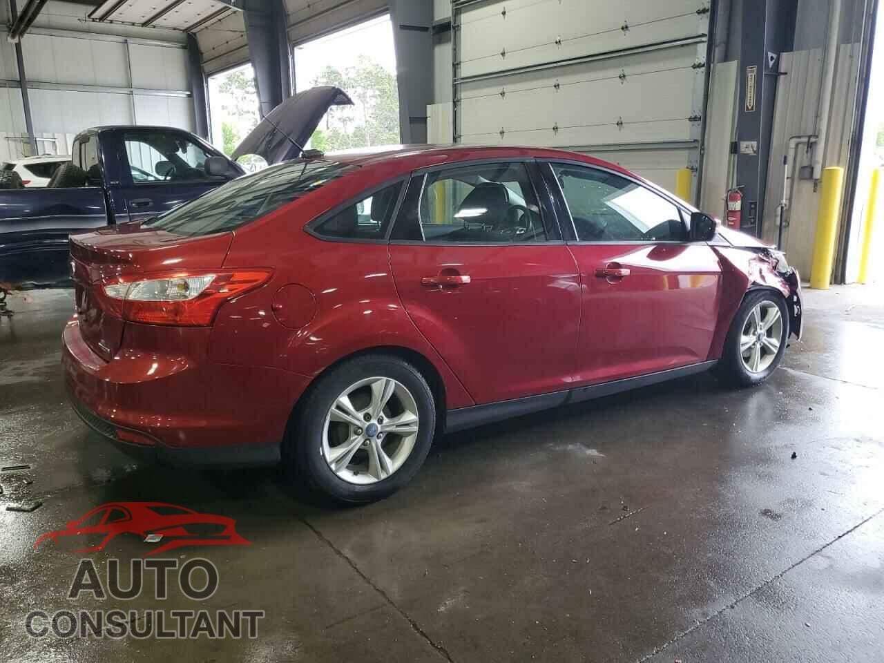 FORD FOCUS 2014 - 1FADP3F2XEL224377