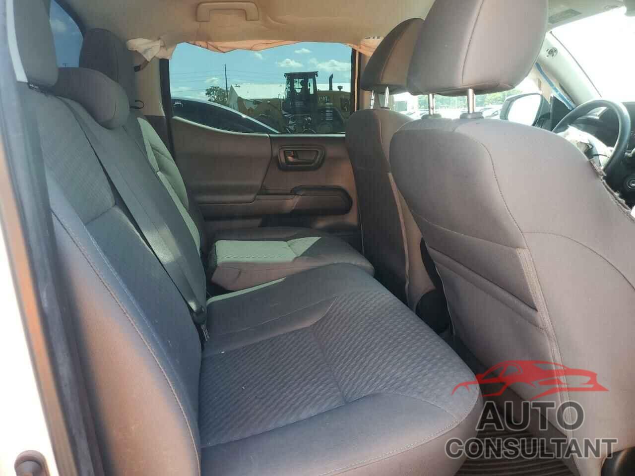 TOYOTA TACOMA 2022 - 3TMCZ5AN2NM490357