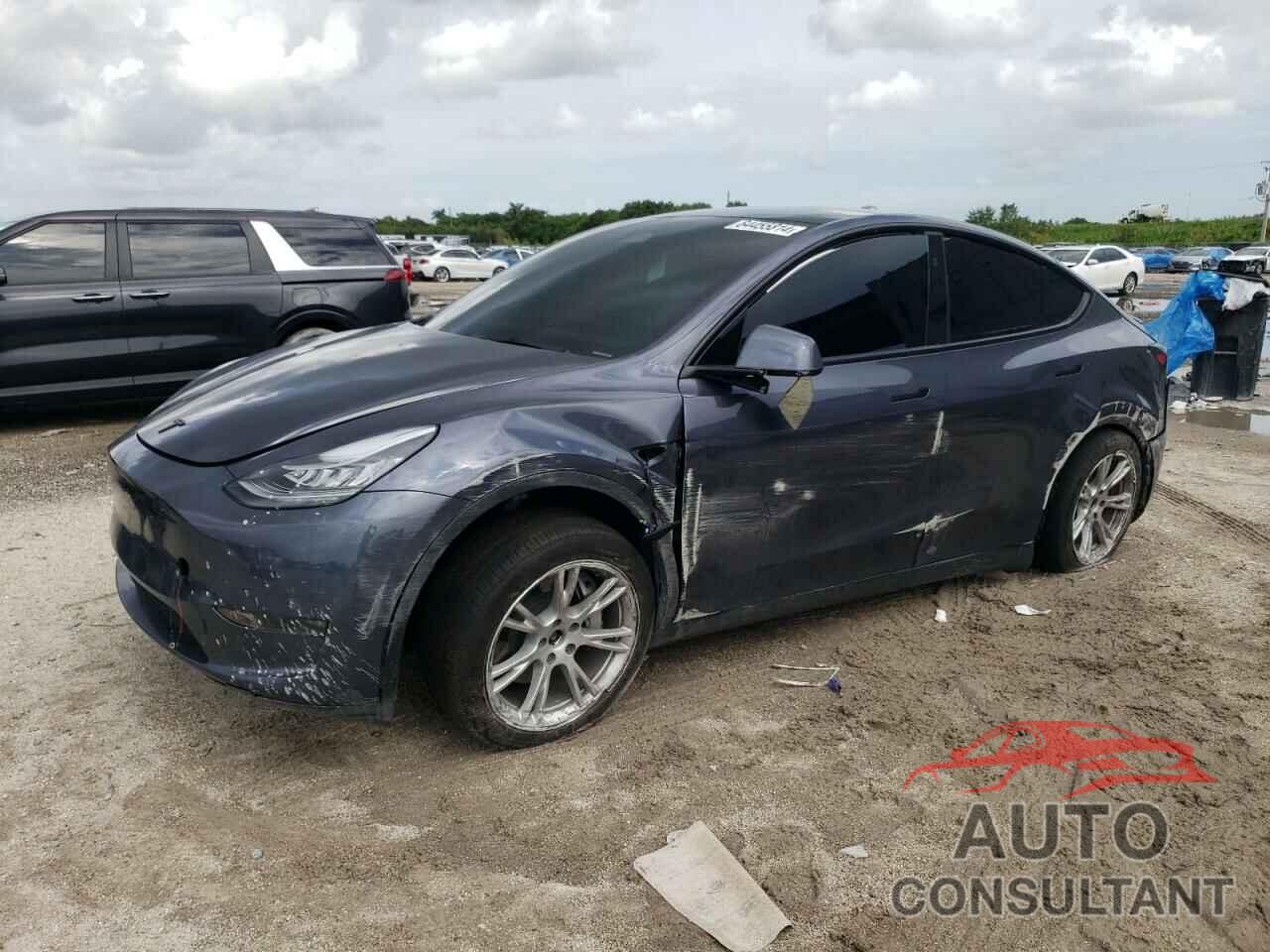 TESLA MODEL Y 2023 - 7SAYGDEE2PA153758