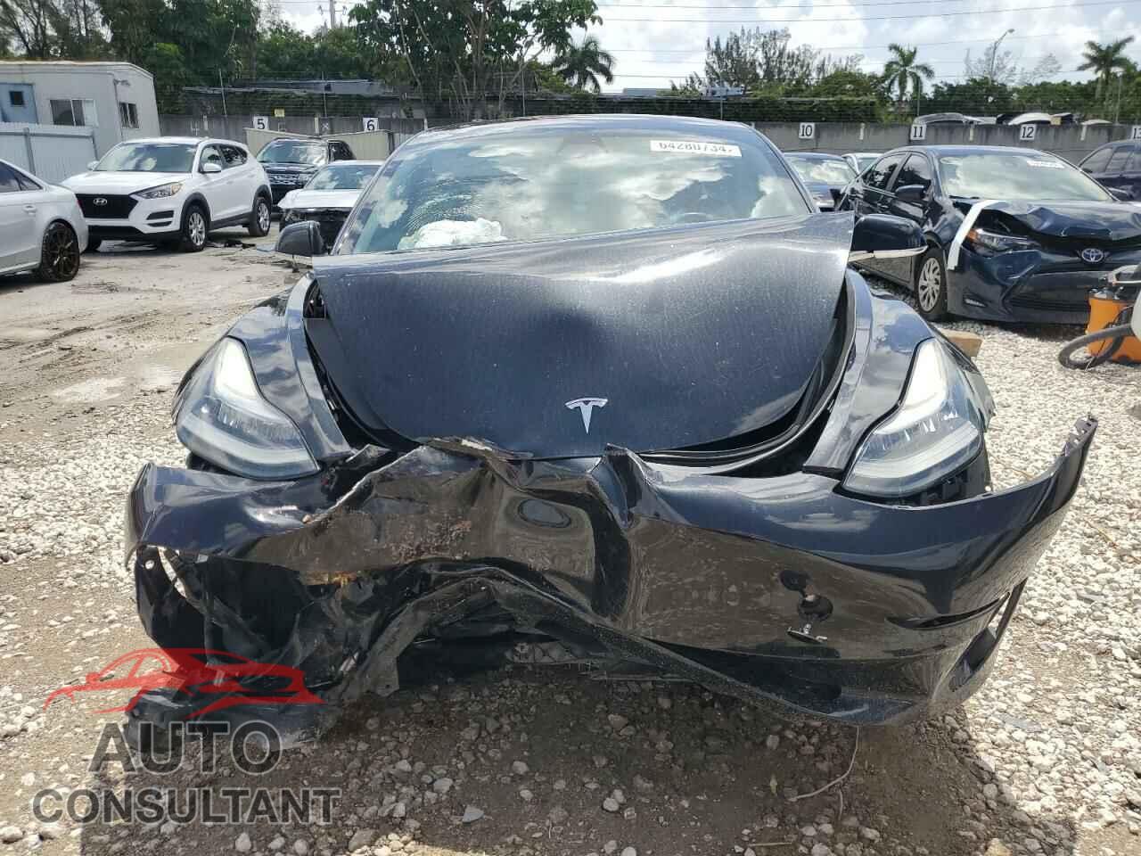 TESLA MODEL 3 2018 - 5YJ3E1EA8JF070421