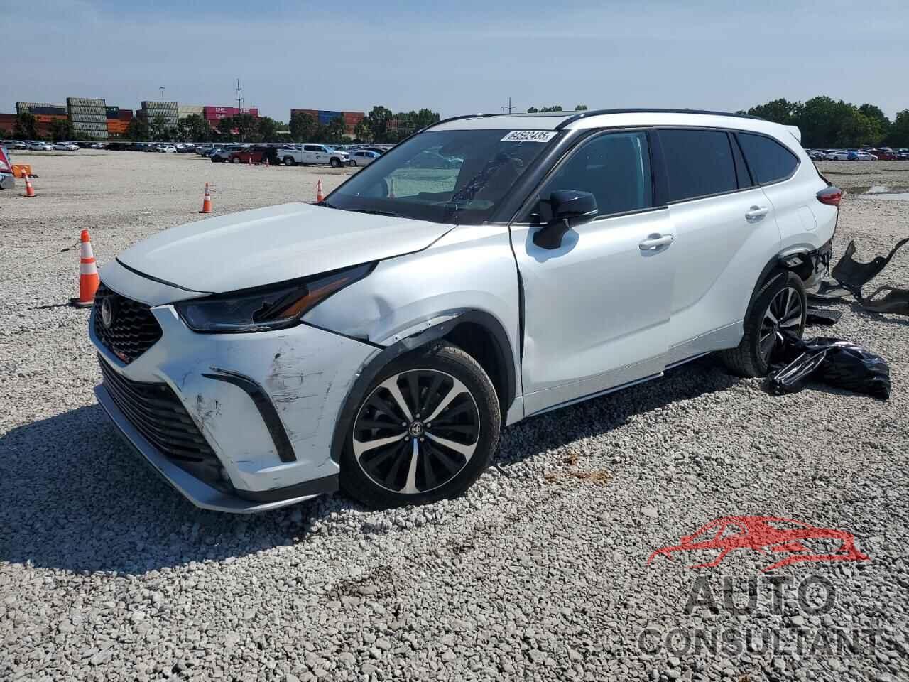 TOYOTA HIGHLANDER 2022 - 5TDLZRBH5NS189002