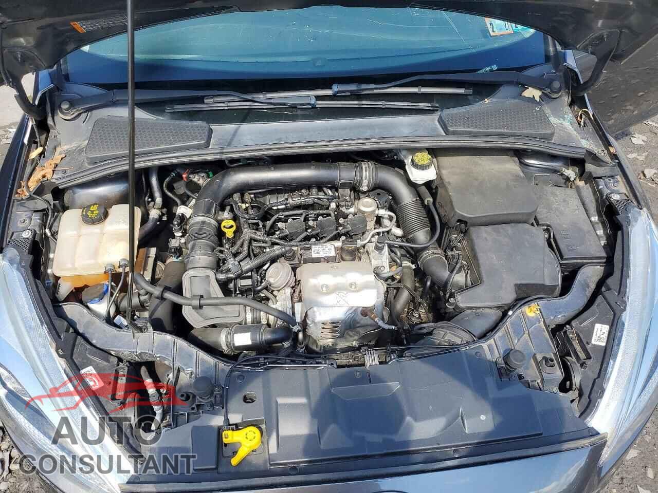 FORD FOCUS 2018 - 1FADP3FE9JL214184