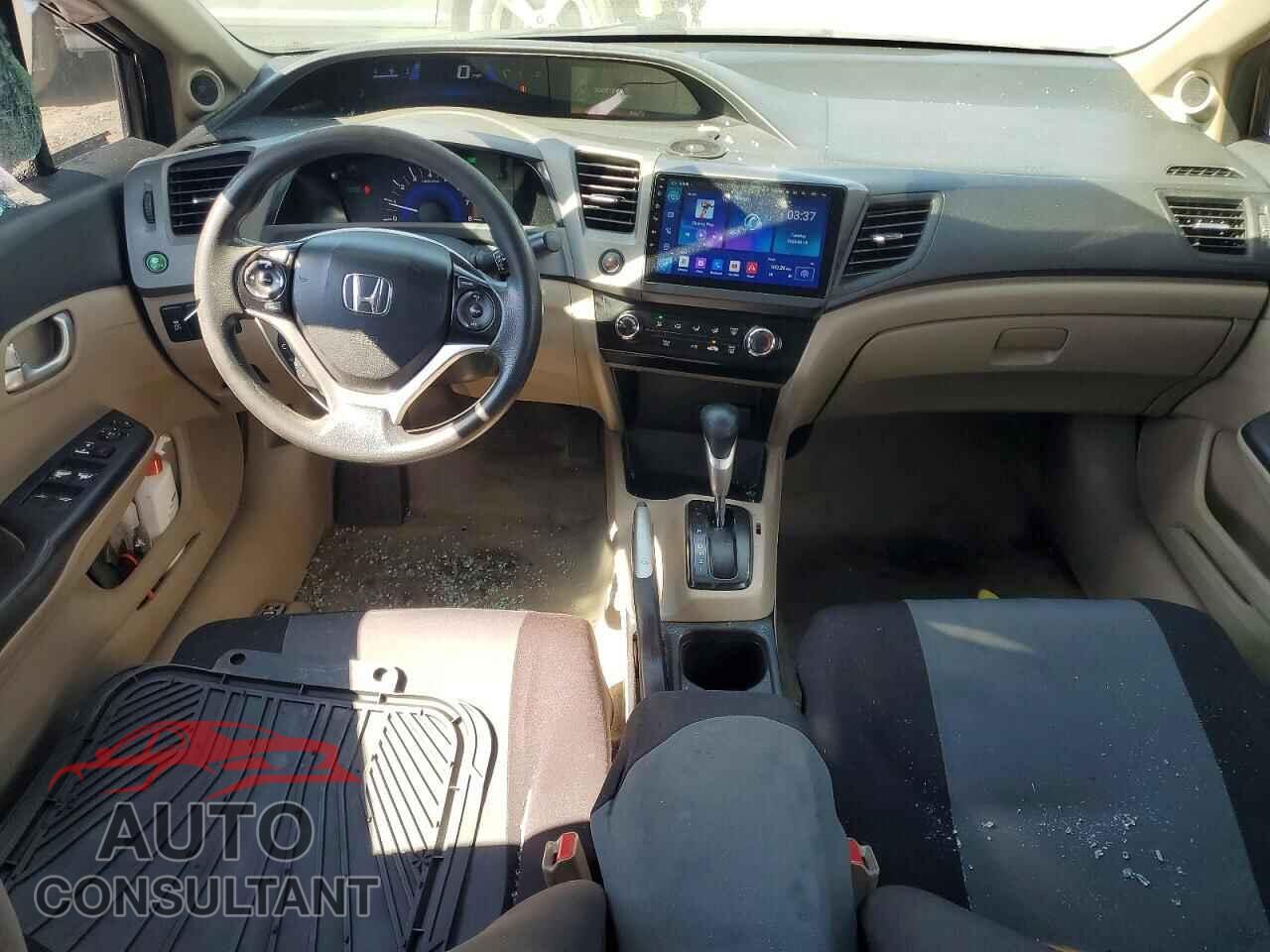 HONDA CIVIC 2012 - 2HGFB2F86CH605509