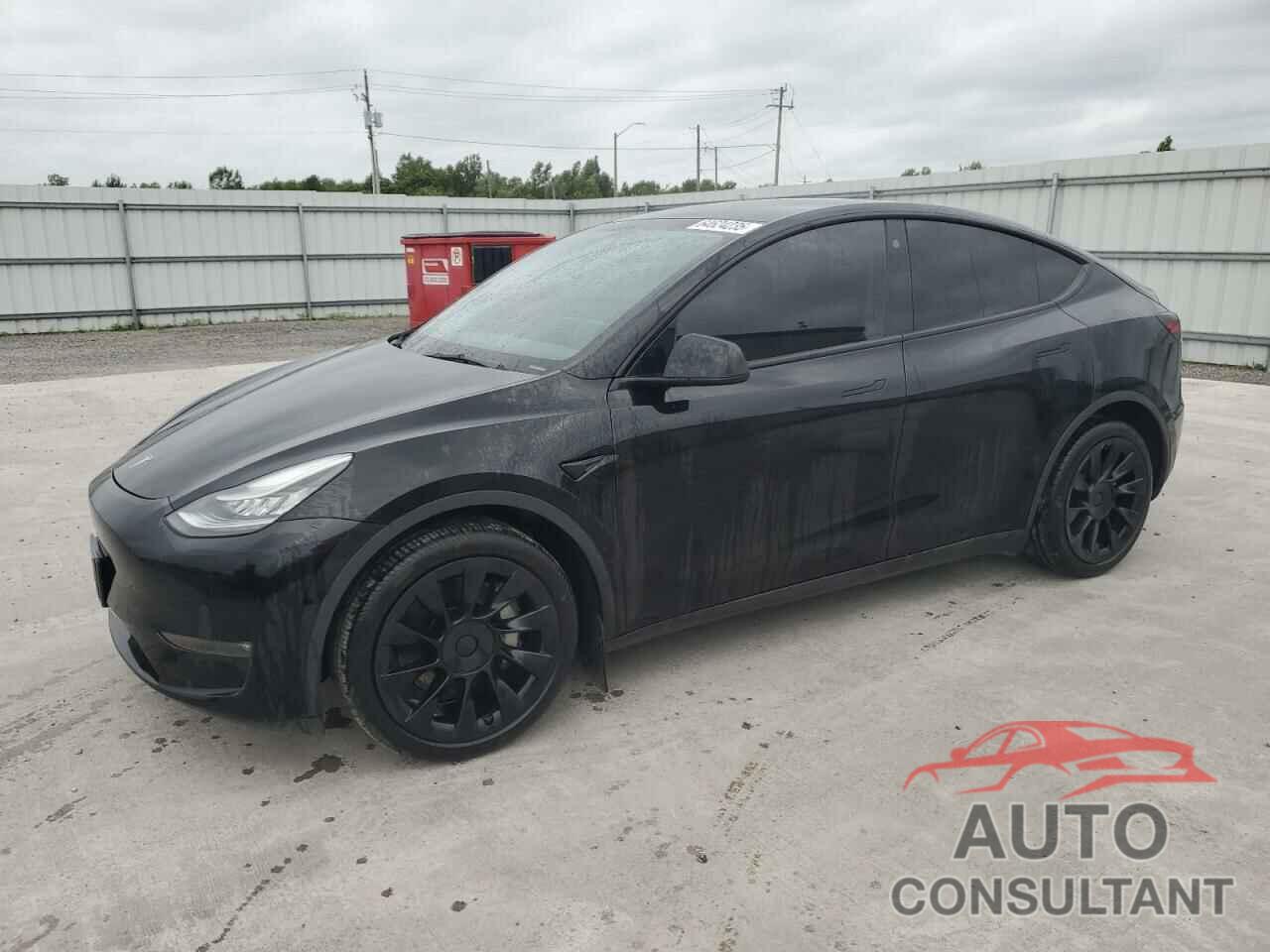 TESLA MODEL Y 2021 - 5YJYGDED4MF120540