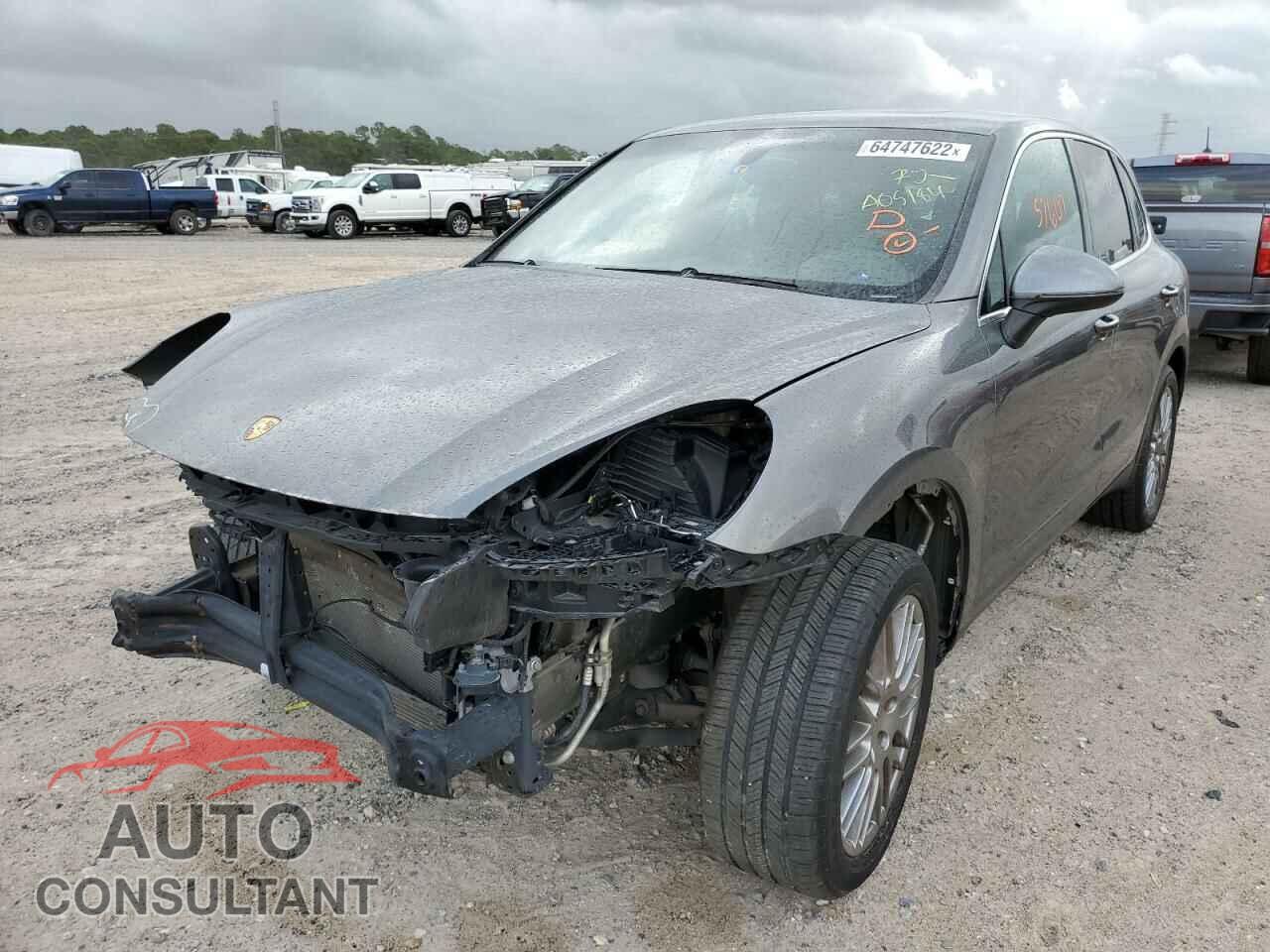 PORSCHE CAYENNE 2018 - WP1AA2A22JKA05184
