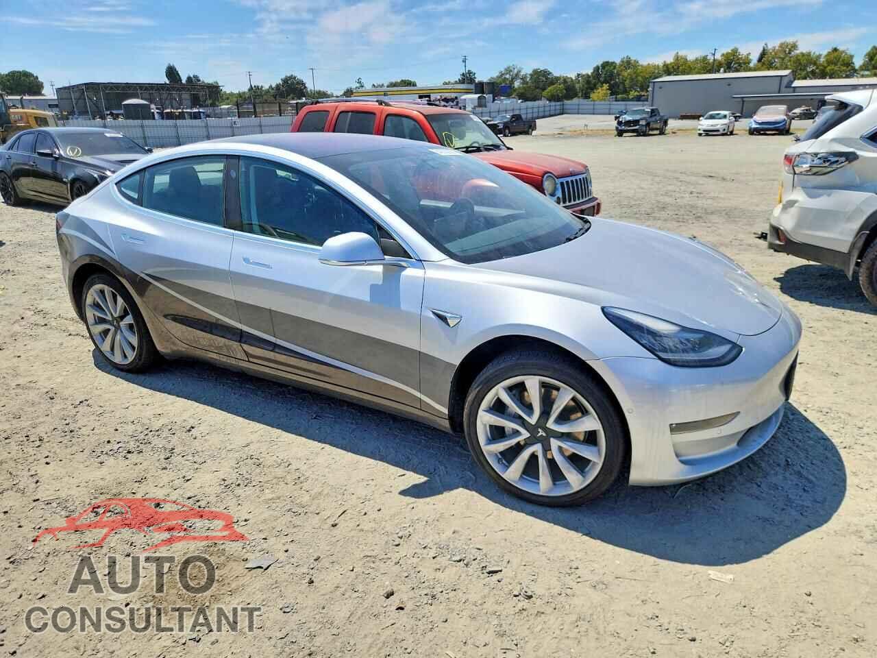 TESLA MODEL 3 2017 - 5YJ3E1EA0HF001829