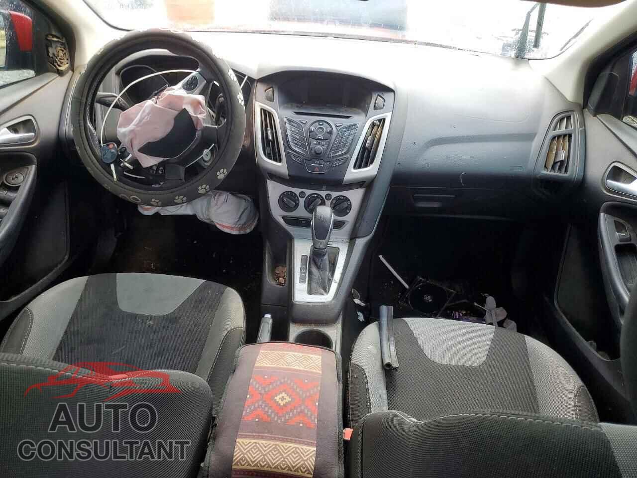 FORD FOCUS 2014 - 1FADP3F28EL448697