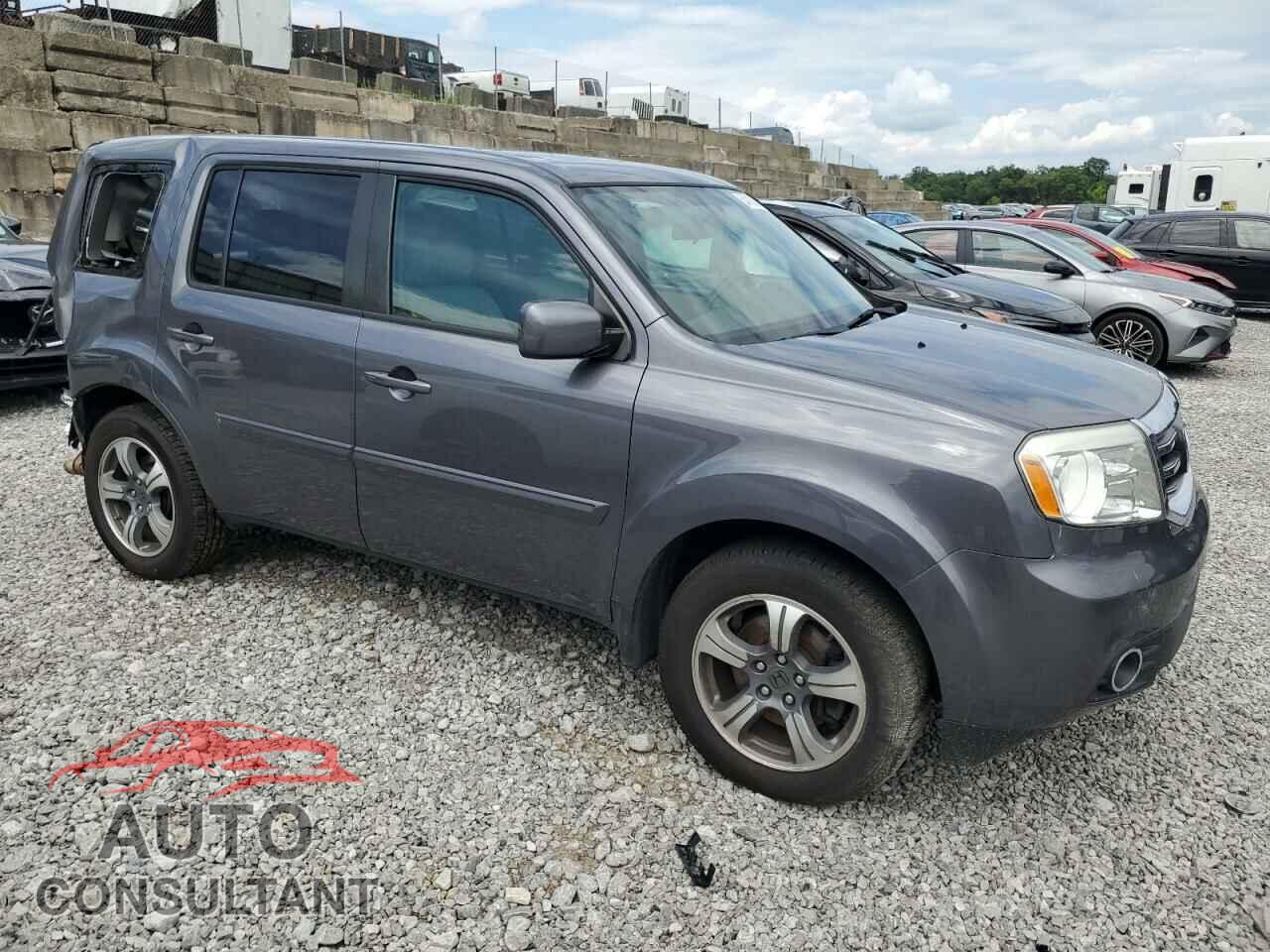 HONDA PILOT 2015 - 5FNYF4H32FB032238