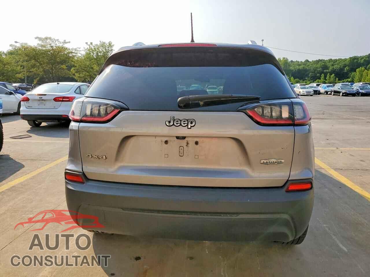 JEEP CHEROKEE 2019 - 1C4PJMCB4KD256816