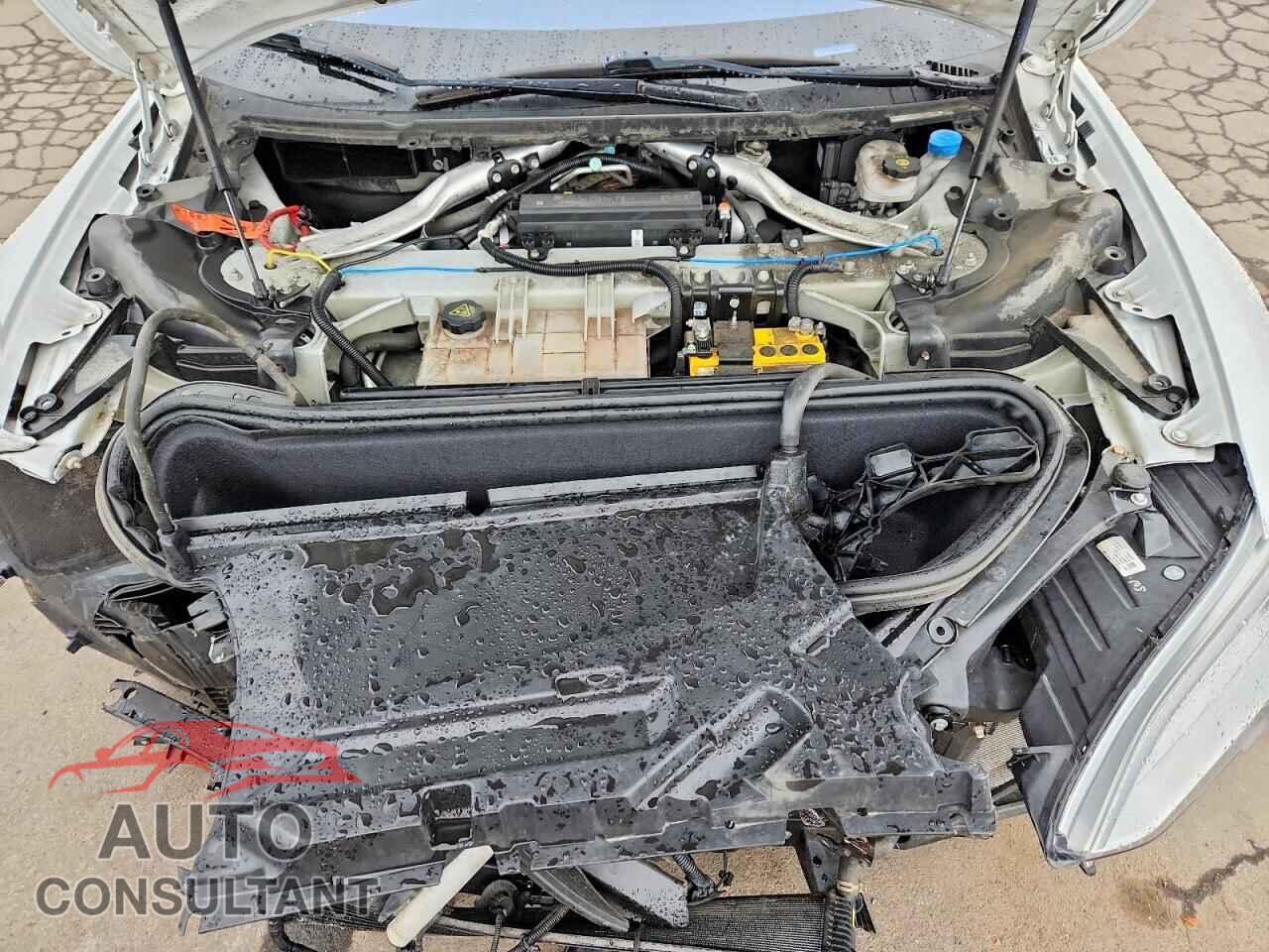 TESLA MODEL S 2018 - 5YJSA1E22JF258299