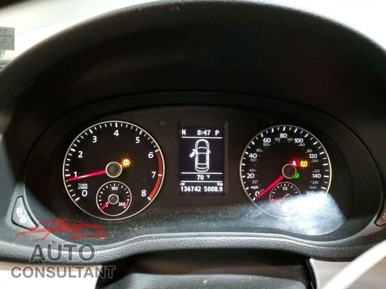 VOLKSWAGEN PASSAT 2013 - 1VWBP7A30DC096848