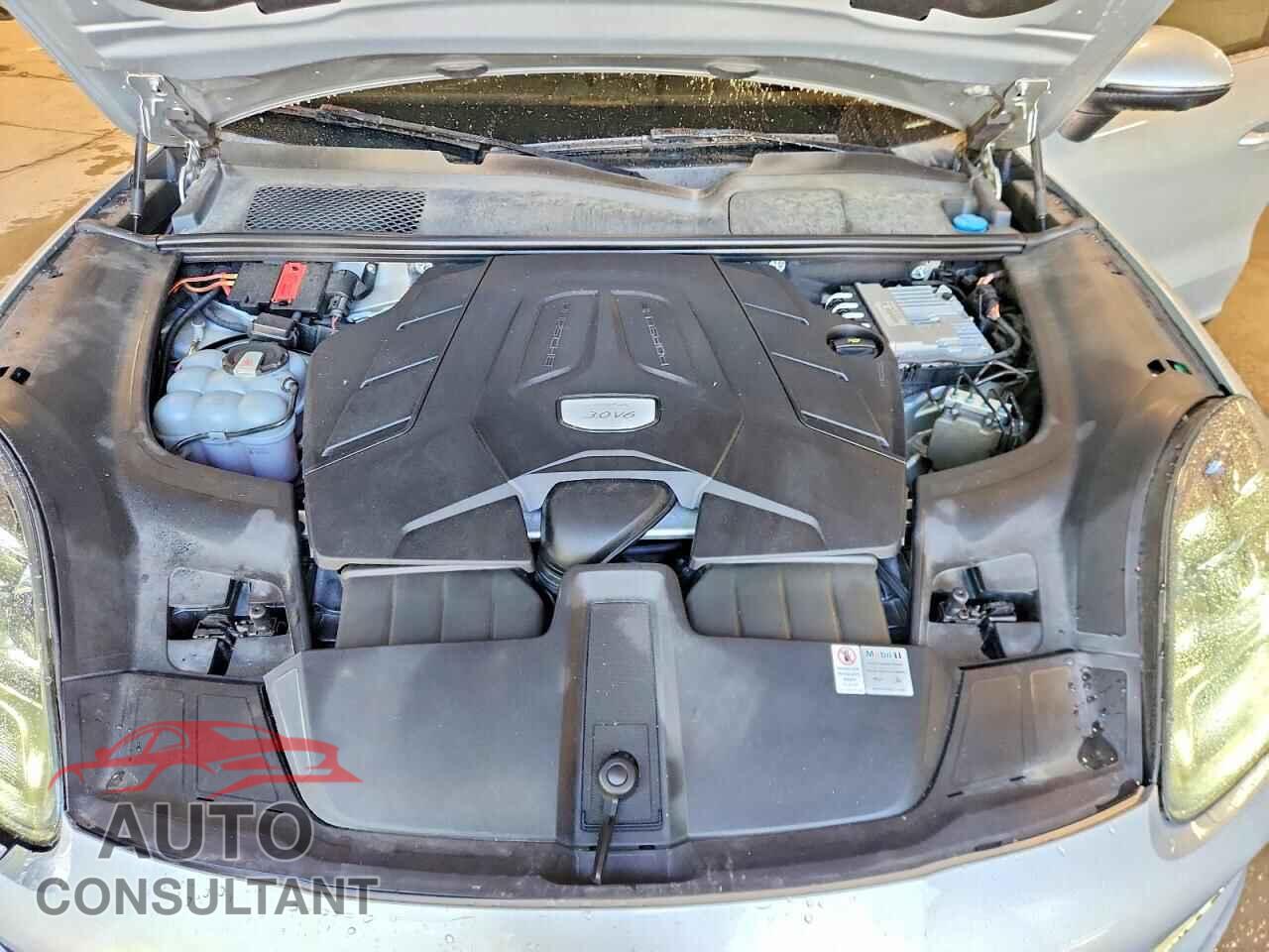 PORSCHE CAYENNE 2019 - WP1AA2AY0KDA02794