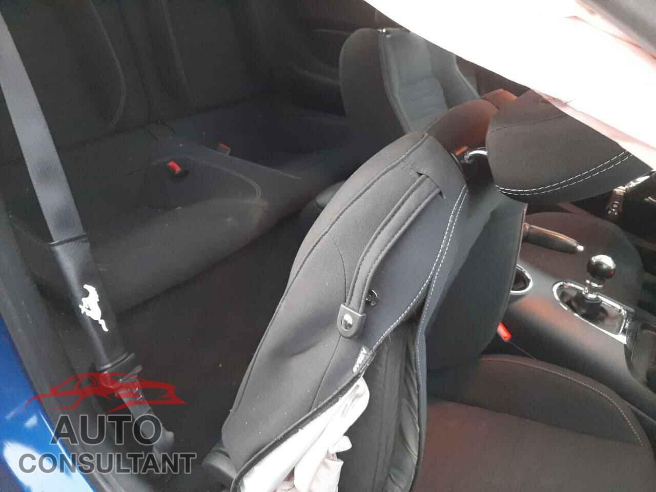 FORD MUSTANG 2017 - 1FA6P8THXH5214035