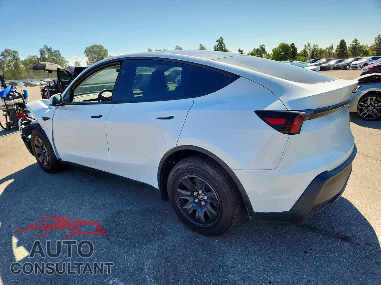 TESLA MODEL Y 2026 - 7SAYGDED1TA604387