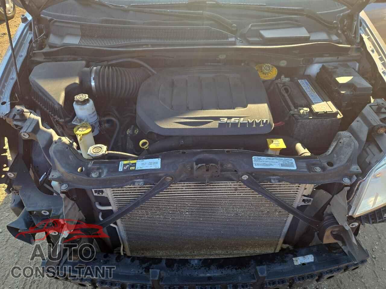 DODGE CARAVAN 2018 - 2C4RDGDG9JR290211