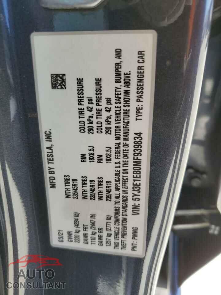 TESLA MODEL 3 2021 - 5YJ3E1EB0MF939834