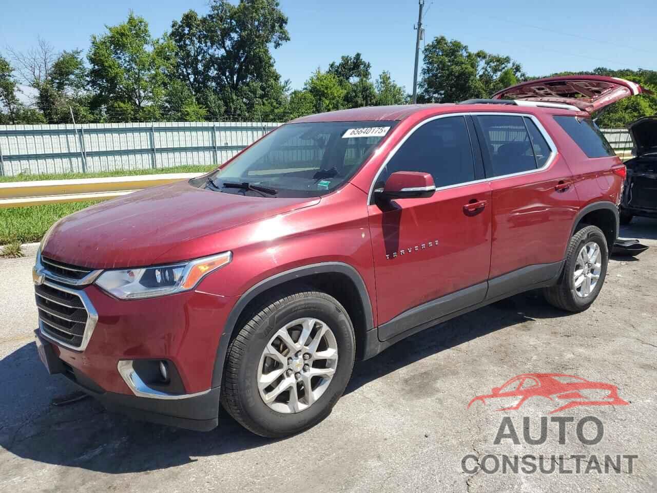 CHEVROLET TRAVERSE 2018 - 1GNEVGKW8JJ135442