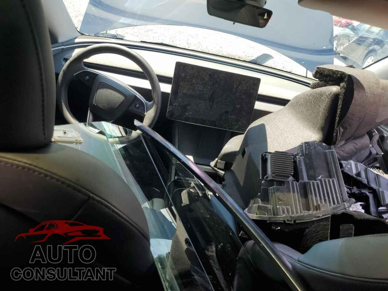 TESLA MODEL 3 2024 - 5YJ3E1EA3RF756796