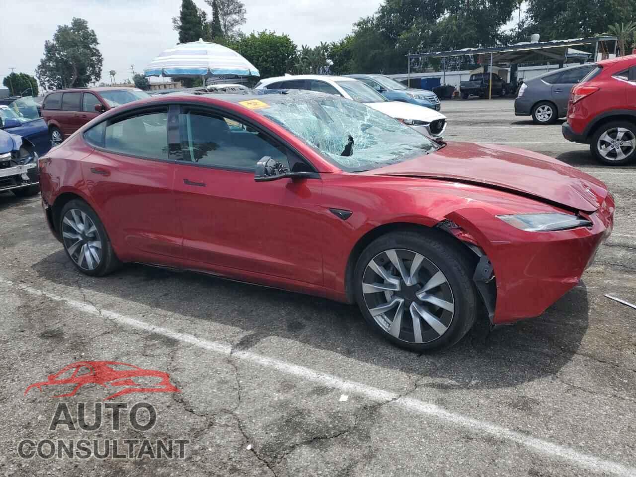 TESLA MODEL 3 2024 - 5YJ3E1EA3RF734927