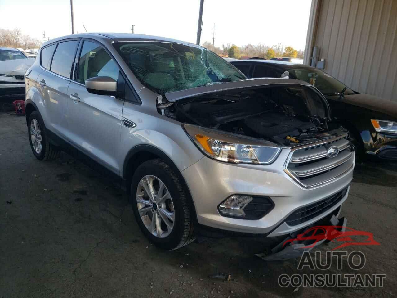 FORD ESCAPE 2017 - 1FMCU0GD9HUA40376