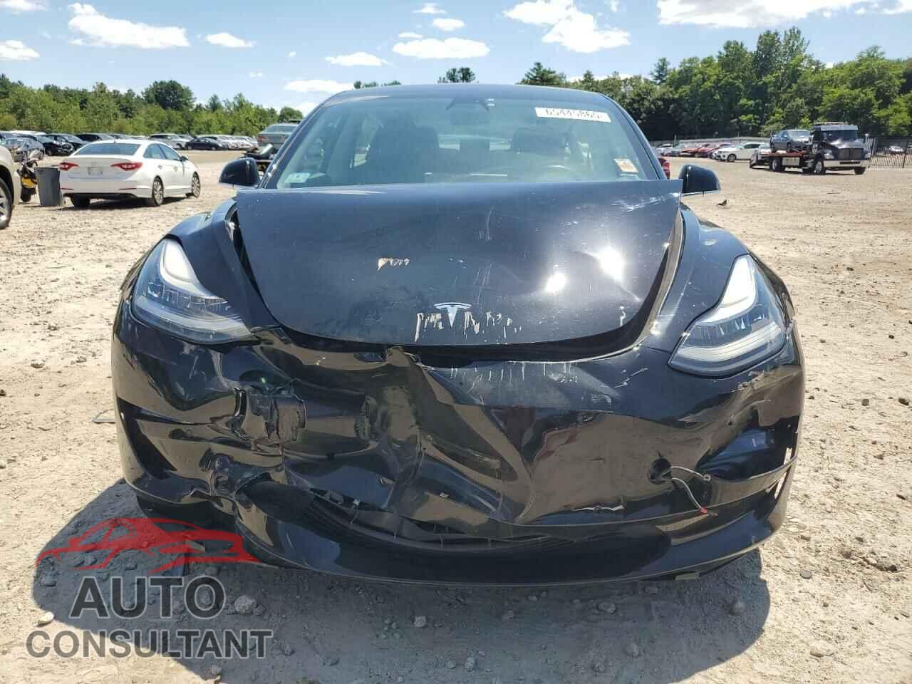 TESLA MODEL 3 2018 - 5YJ3E1EB0JF118664