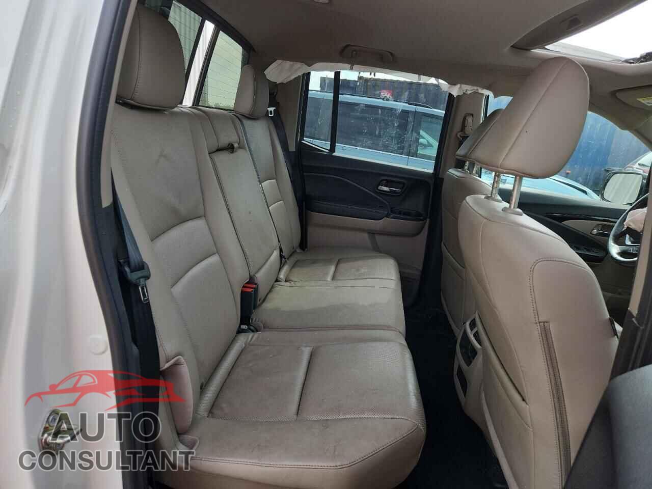 HONDA RIDGELINE 2017 - 5FPYK3F76HB035357