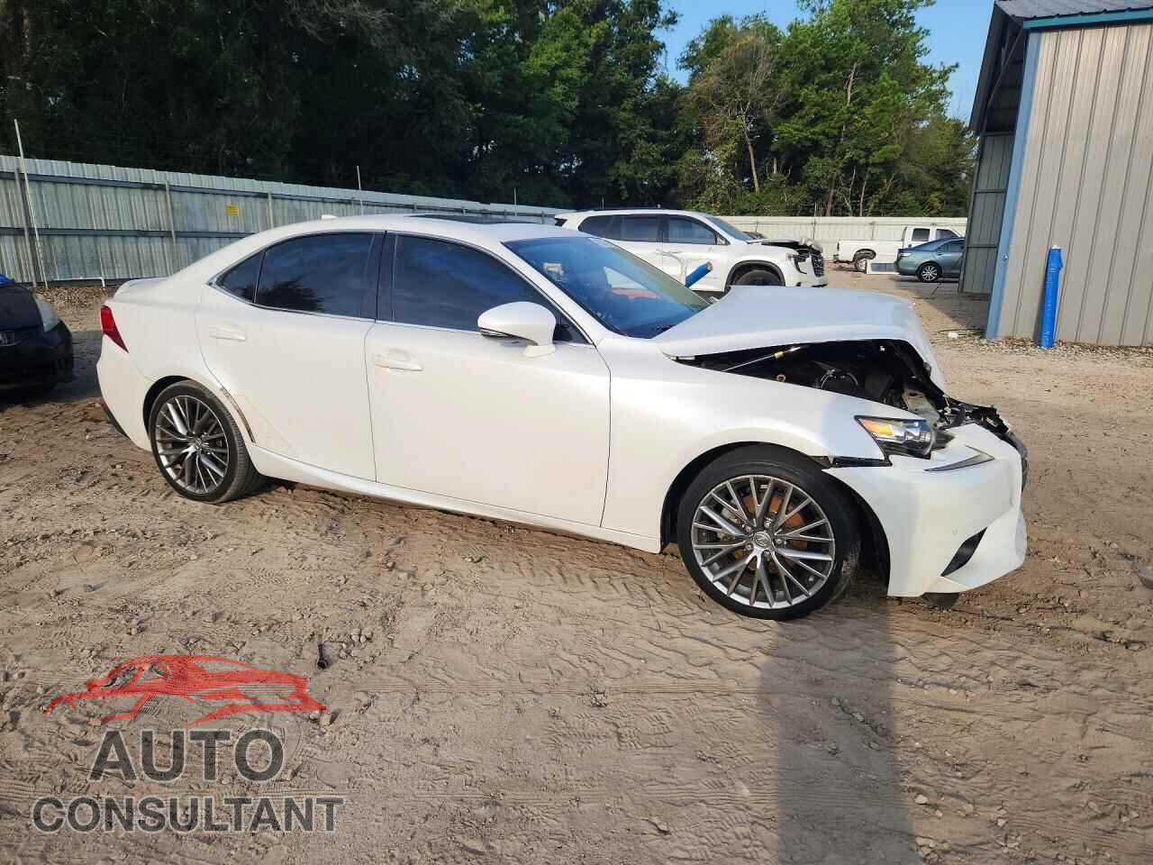LEXUS IS 2015 - JTHBF1D28F5065827