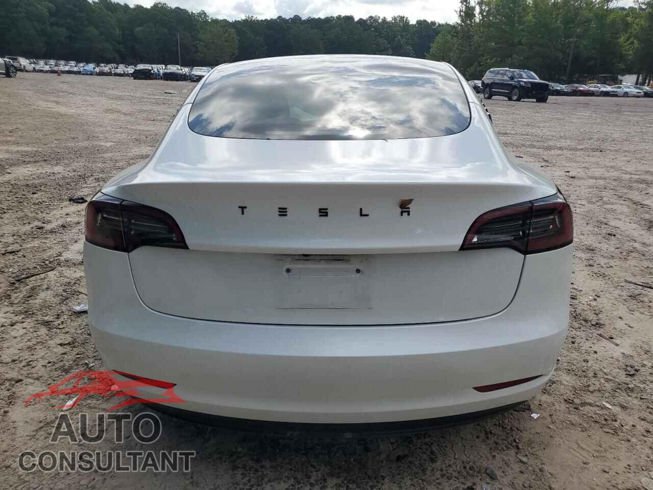 TESLA MODEL 3 2023 - 5YJ3E1EA7PF605411