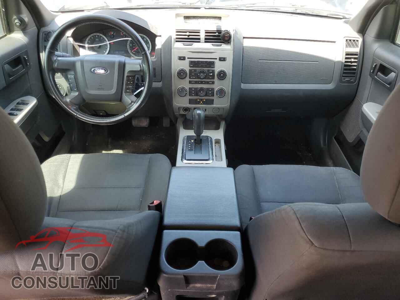 FORD ESCAPE 2012 - 1FMCU0D70CKA49647