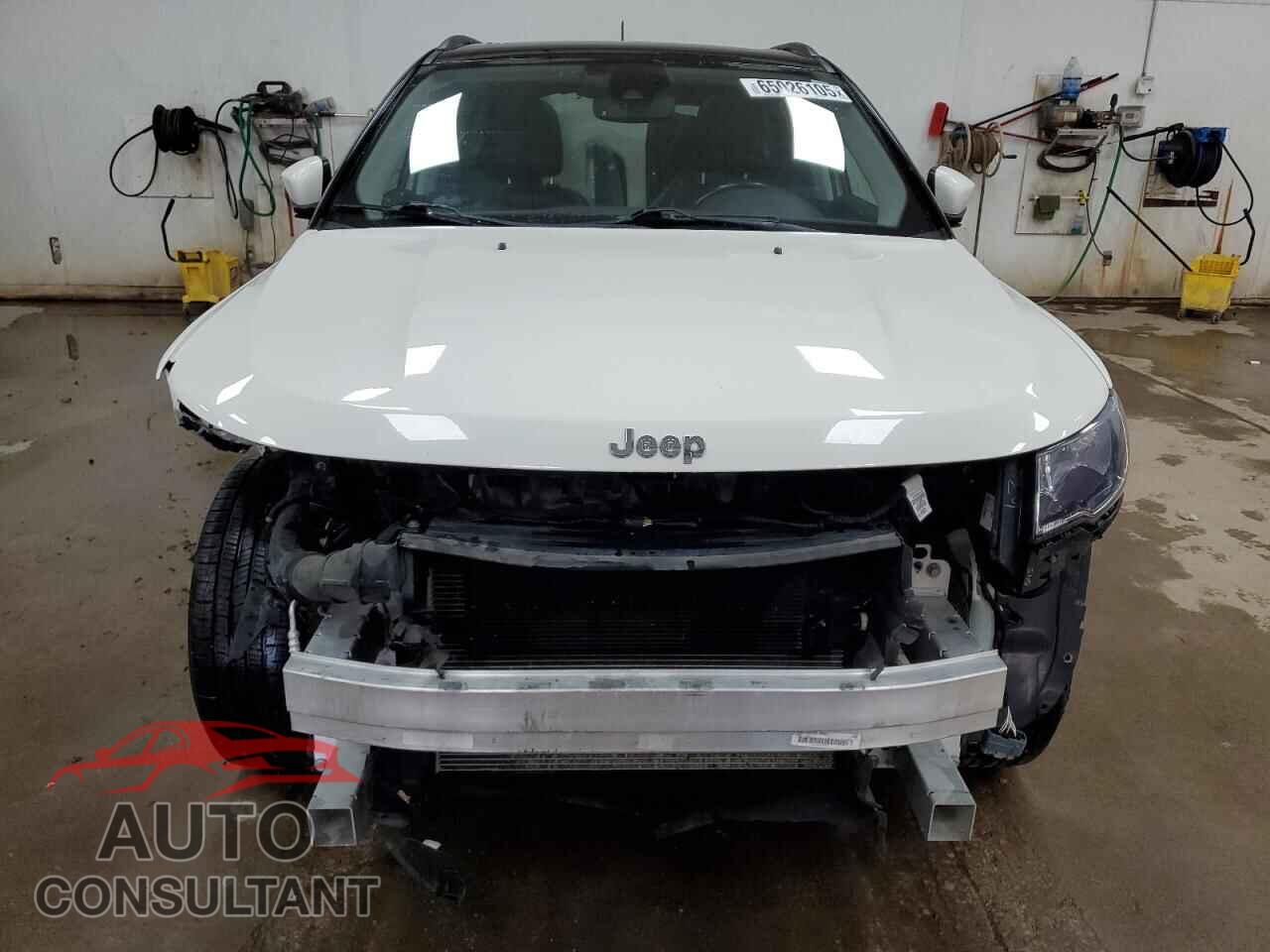 JEEP COMPASS 2020 - 3C4NJDBB2LT228095