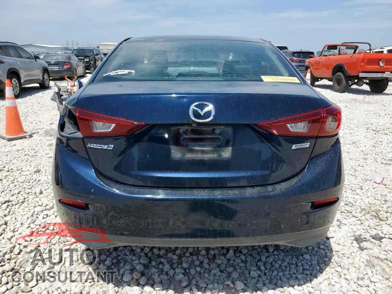 MAZDA 3 2017 - 3MZBN1V7XHM133070